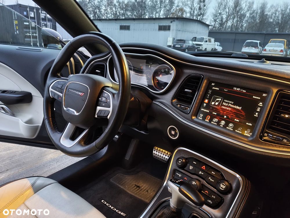 Dodge Challenger Automatik SXT Plus - 22