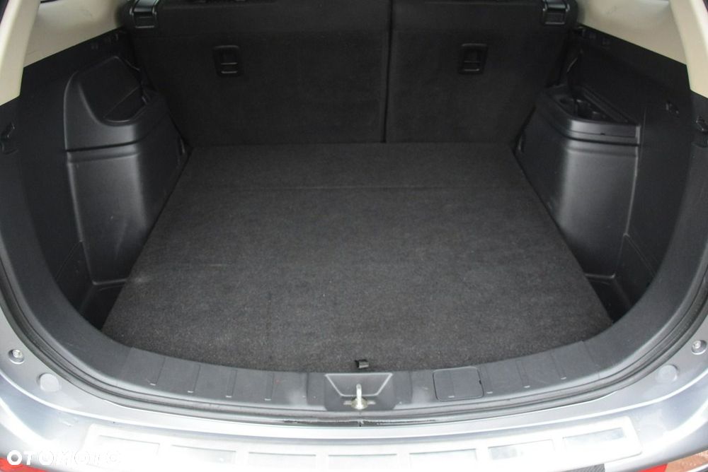Mitsubishi Outlander 2.0 4WD Invite - 22