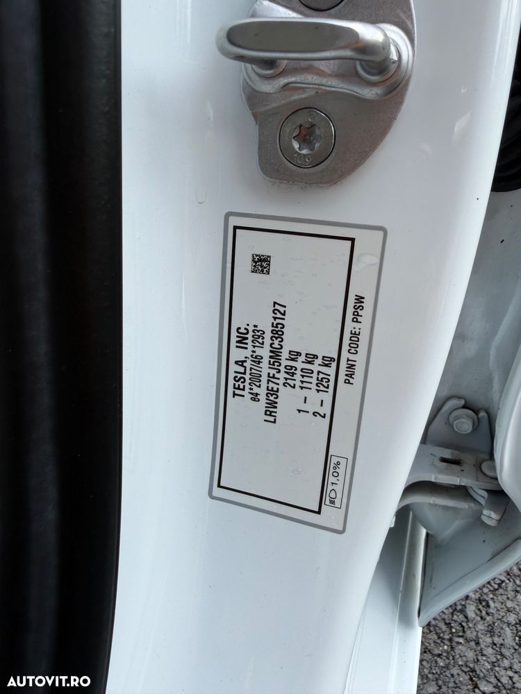 Tesla Model 3 Standard - 34