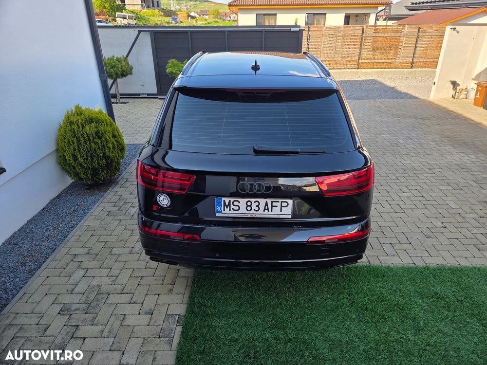 Audi Q7 - 6