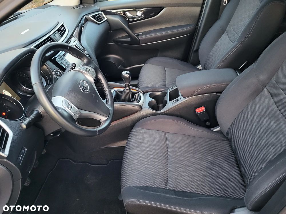 Nissan Qashqai 1.2 DIG-T Tekna - 10