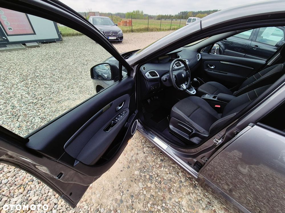 Renault Scenic TCe 130 Dynamique - 16