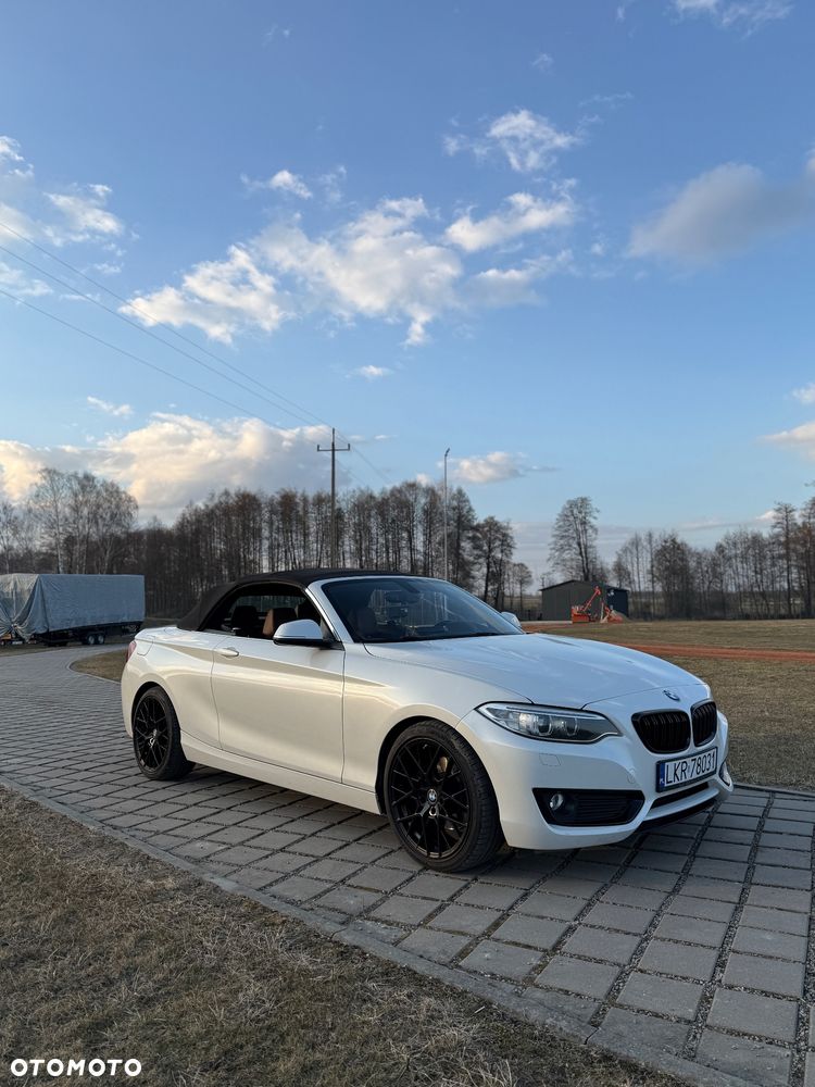 BMW Seria 2 220i - 9