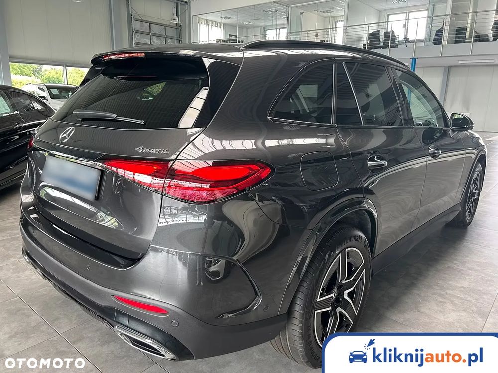 Mercedes-Benz GLC - 4