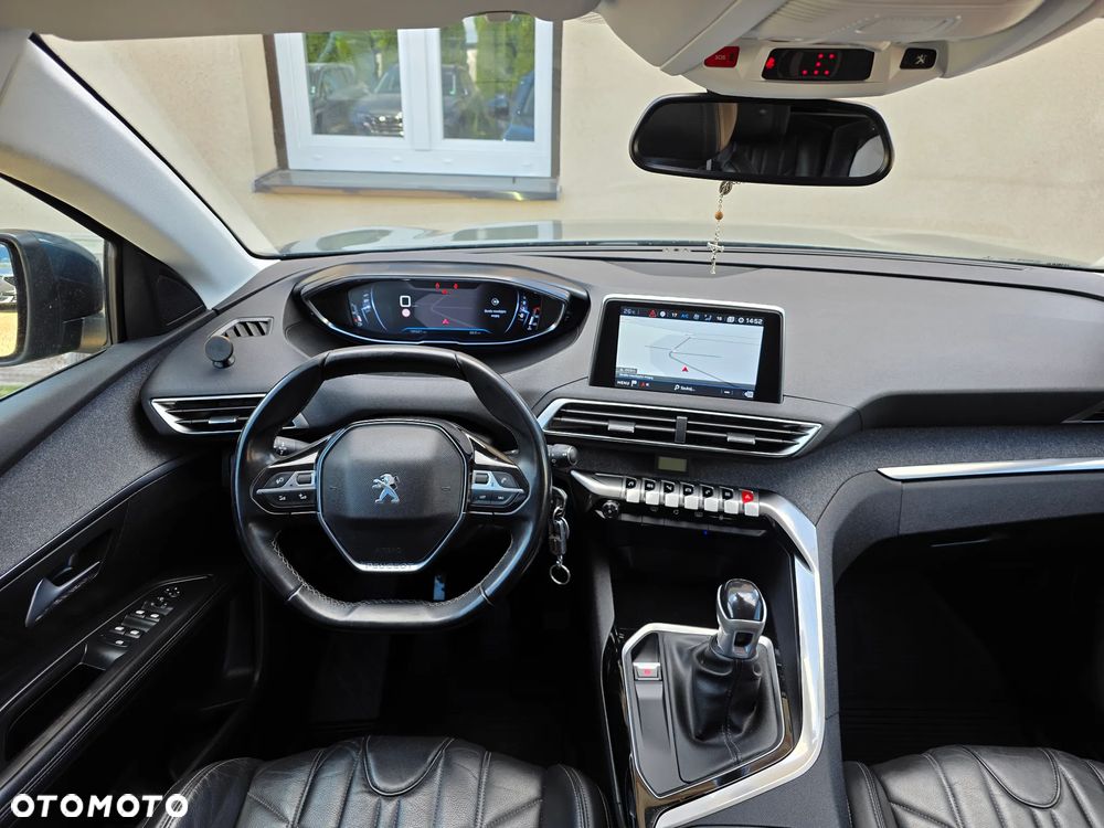 Peugeot 5008 BlueHDI 130 Allure Business-Paket - 18