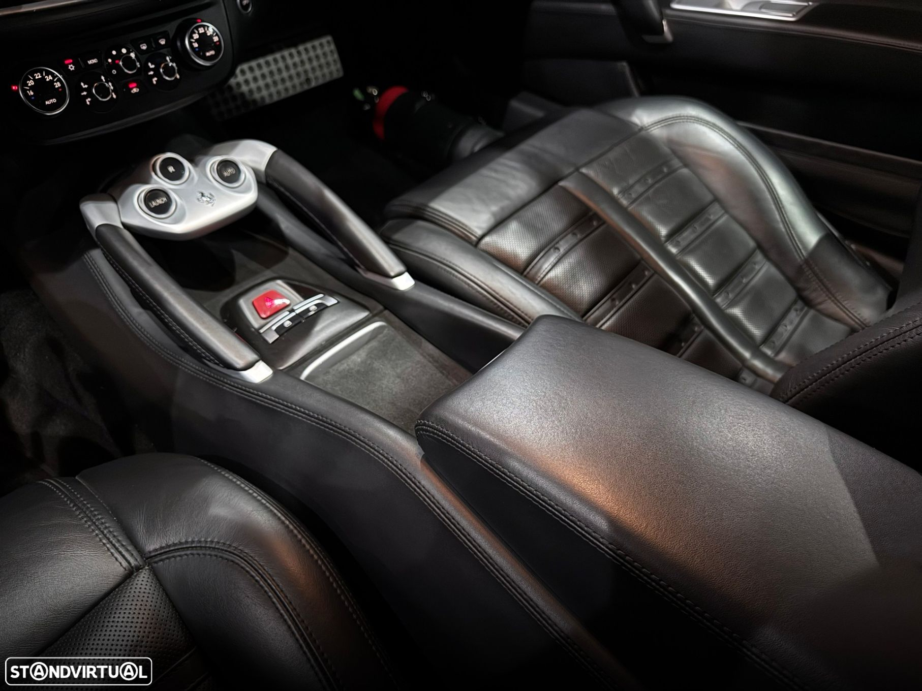 Ferrari FF - 27