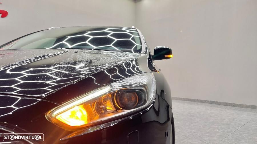 Ford Focus SW 1.5 TDCi Titanium - 6