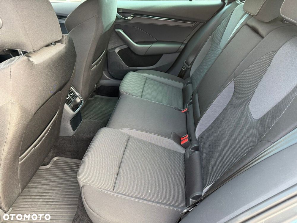 Skoda Octavia 1.5 TSI e-Tec Ambition DSG - 27