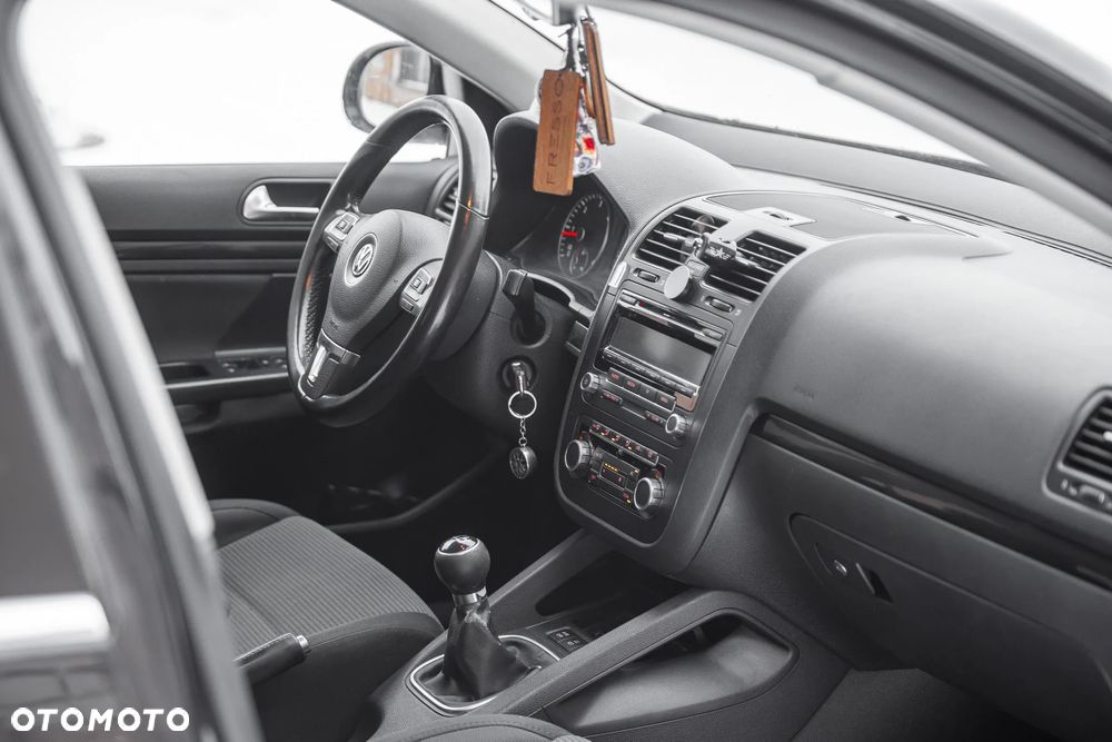 Volkswagen Jetta 1.6 TDI Highline - 6