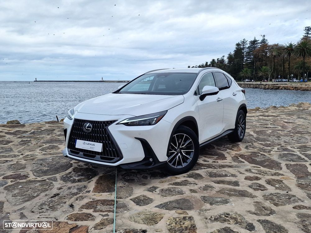 Lexus NX 450h+ - 2