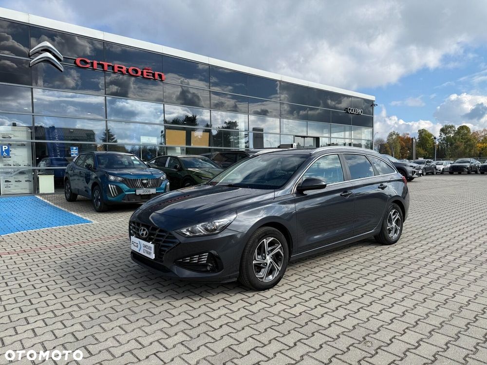 Hyundai i30 1.5 DPI Comfort - 1
