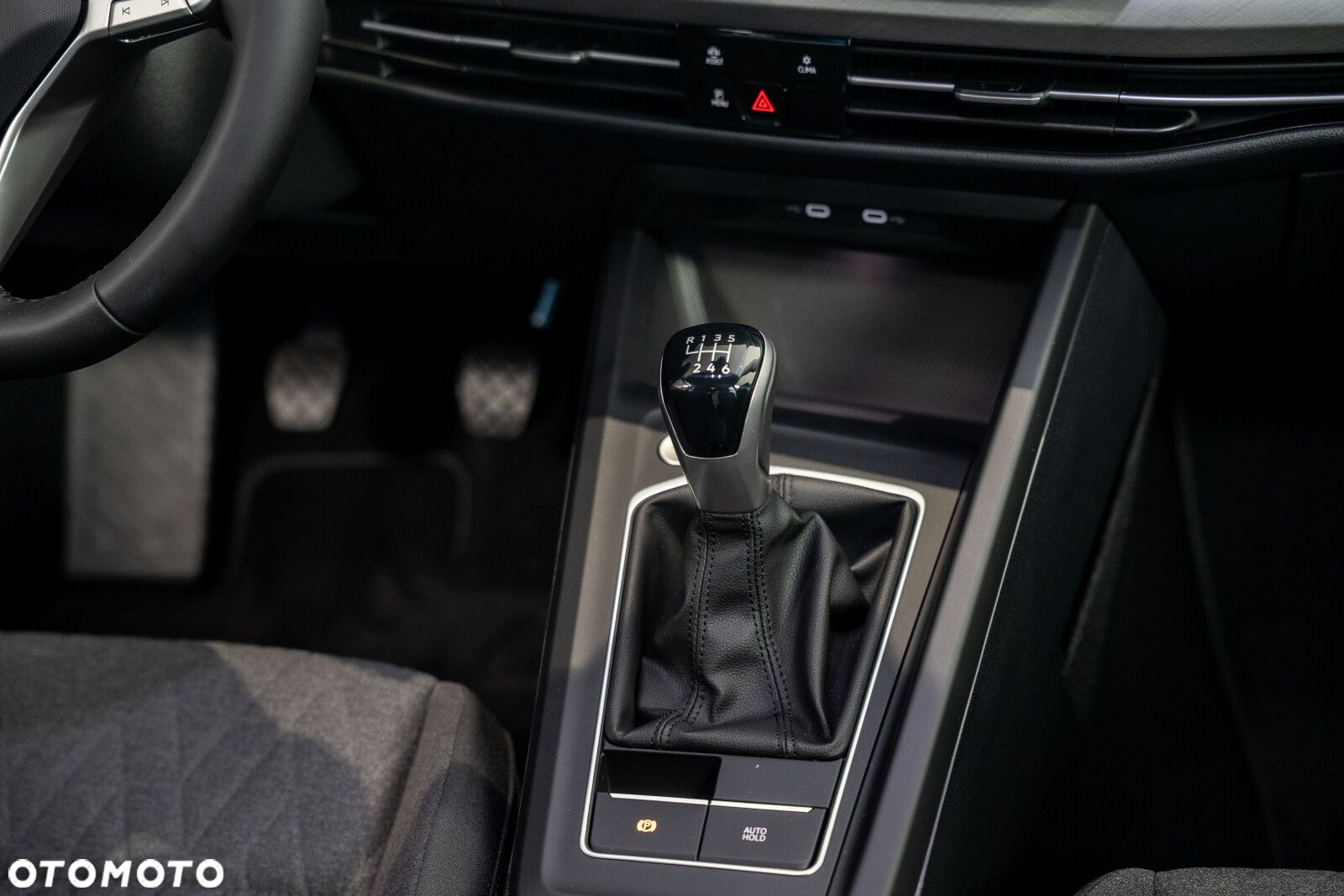 Volkswagen Golf - 13