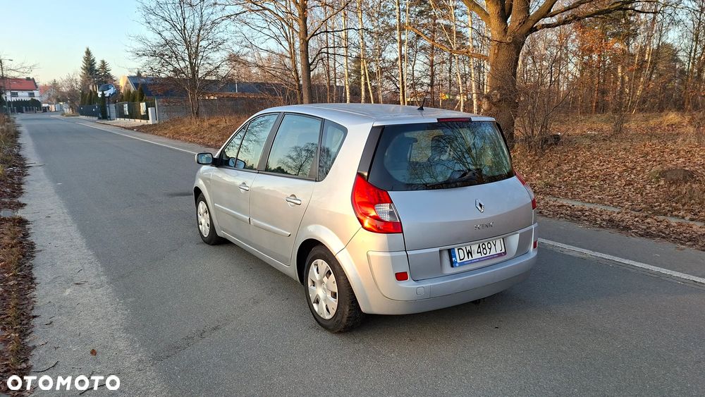 Renault Scenic 1.5 dCi Expression - 8