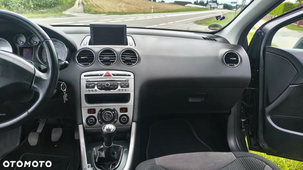 Peugeot 308 120 VTi Style - 23