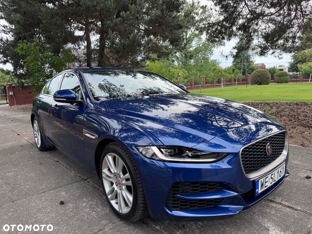 Jaguar XE 2.0 P250 SE - 5