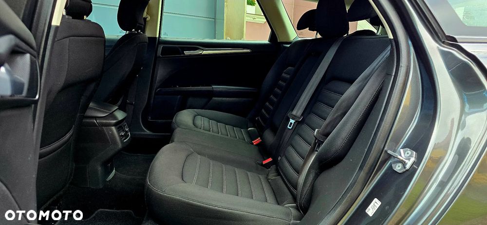 Ford Mondeo 1.6 TDCi ECOnetic Start-Stopp Titanium - 17