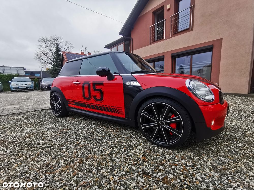 MINI John Cooper Works - 8
