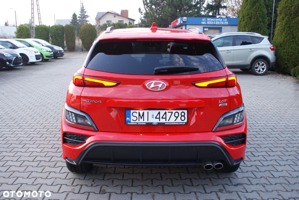 Hyundai Kona - 11
