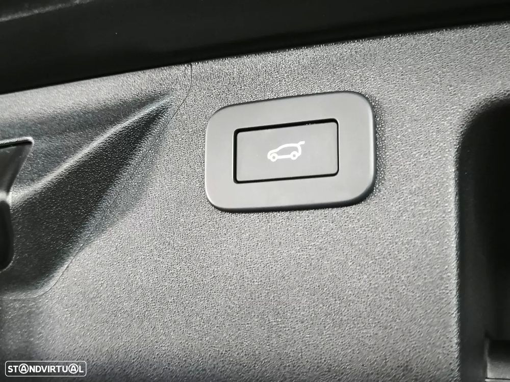 Land Rover Discovery Sport 1.5 I3 P300e AWD S - 44