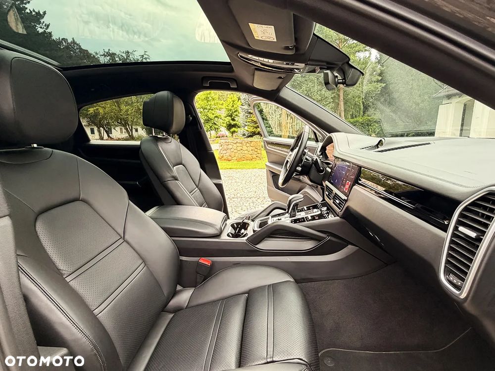 Porsche Cayenne E-Hybrid - 29