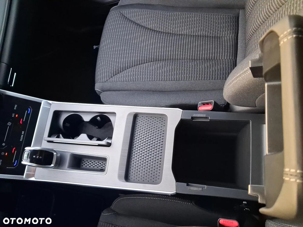 Chery Tiggo 4 1.5 T-GDI HEV Essential DHT - 24
