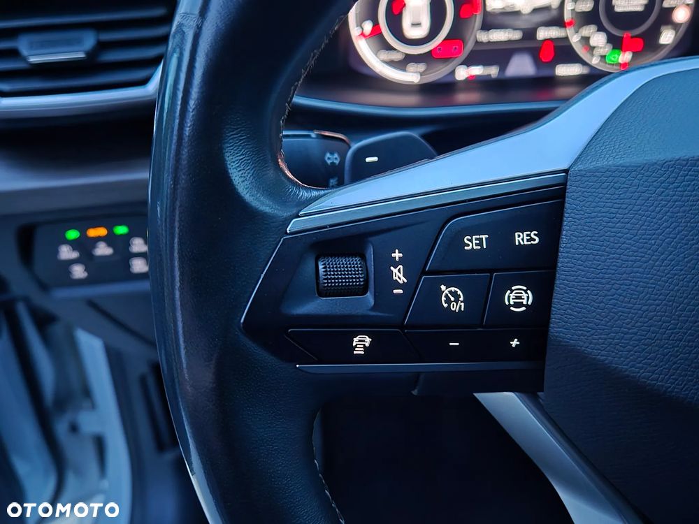 Seat Leon 2.0 TDI DSG Xcellence Plus - 16