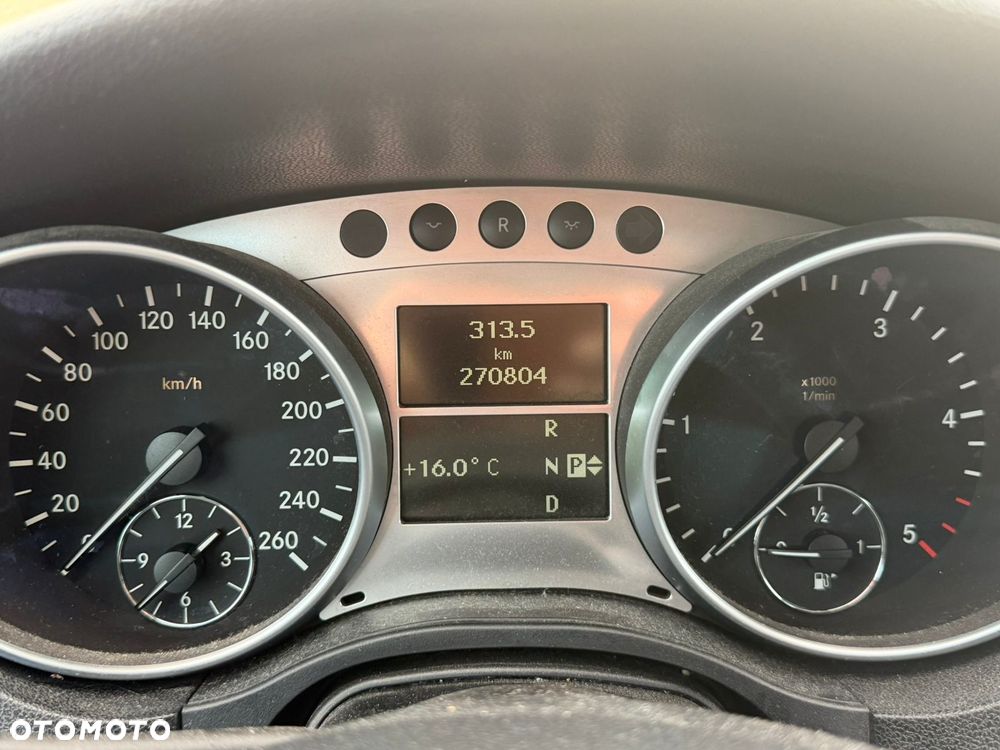 Mercedes-Benz ML 320 CDI 4Matic 7G-TRONIC - 11