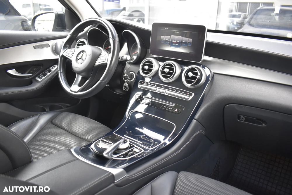 Mercedes-Benz GLC 250 d 4MATIC - 34