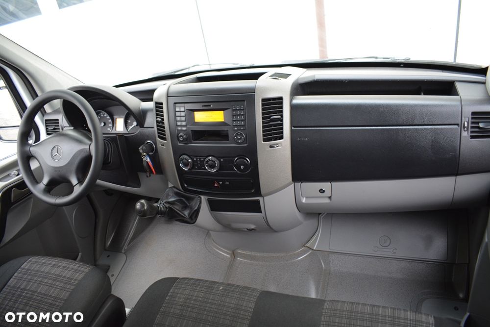 Mercedes-Benz Sprinter 316 CDI DOKA - 27
