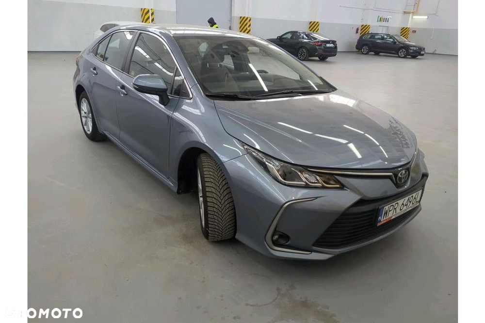 Toyota Corolla - 4