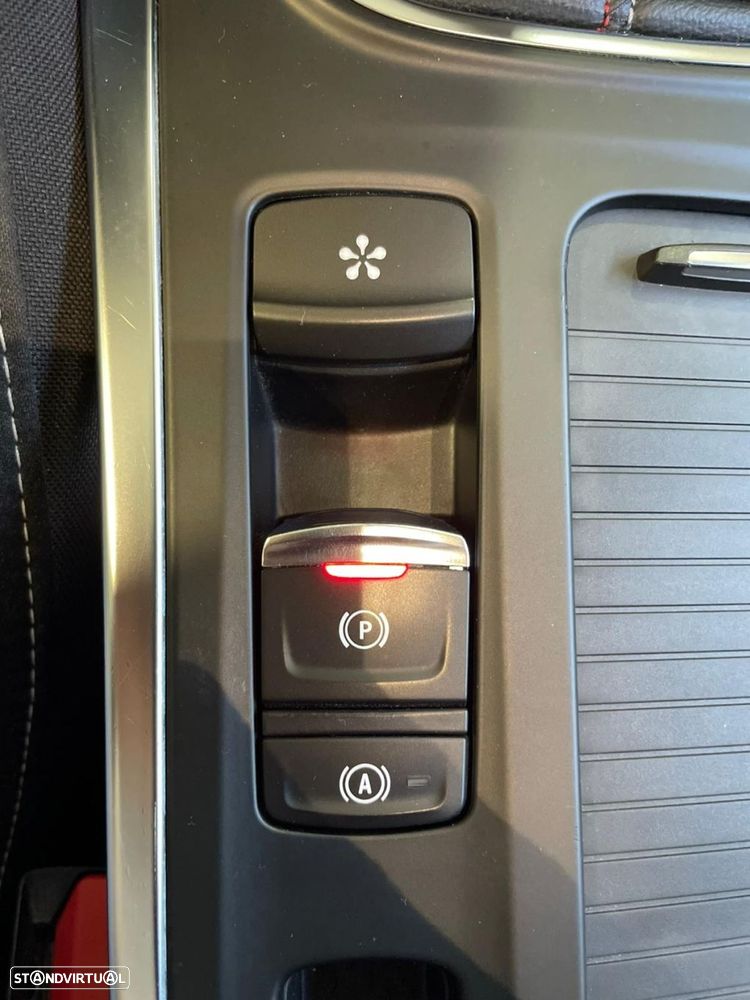 Renault Mégane 1.5 Blue dCi R.S. Line - 18