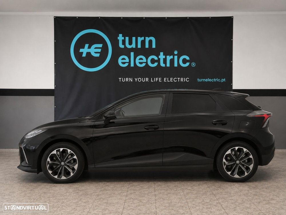 MG MG4 64 kWh Luxury - 1
