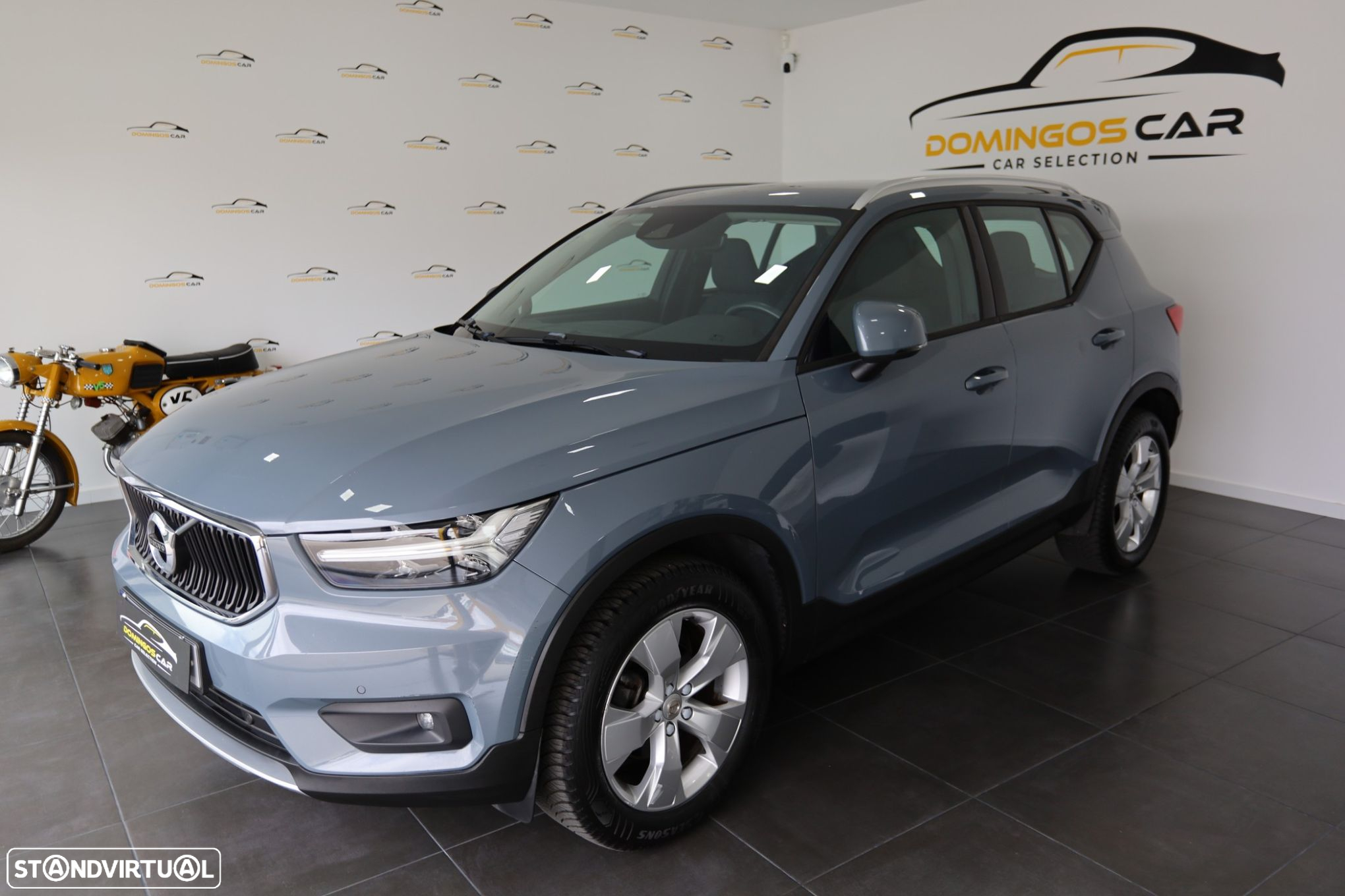Volvo XC 40 2.0 D3 Momentum Plus - 3