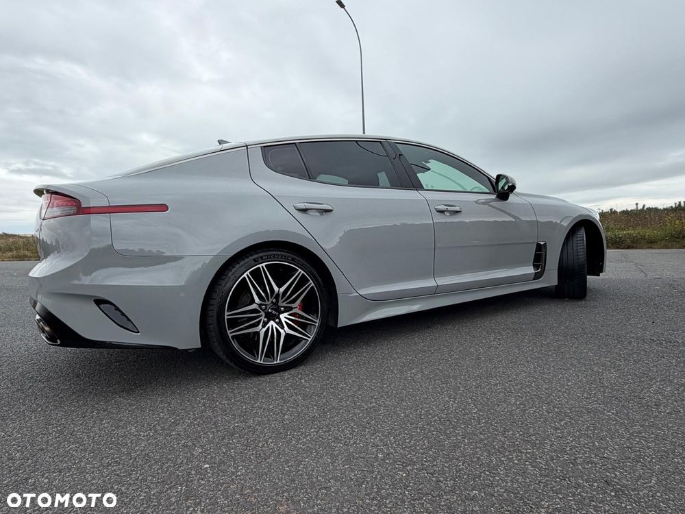 Kia Stinger 3.3 T-GDI V6 GT AWD - 8