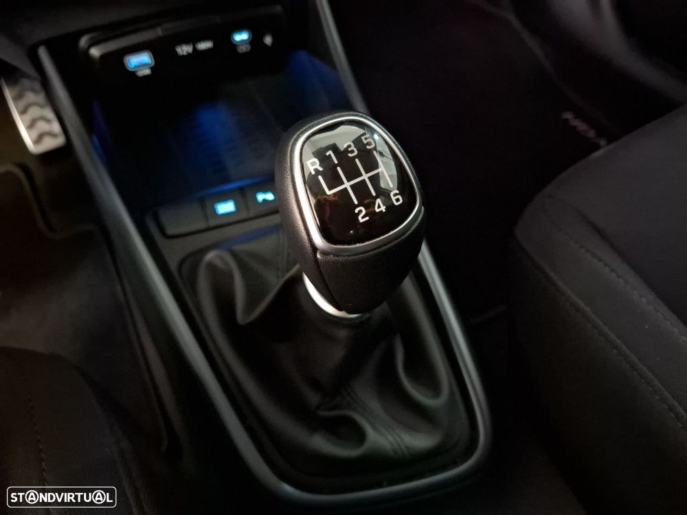 Hyundai Bayon 1.0 T-GDi Premium TT - 18