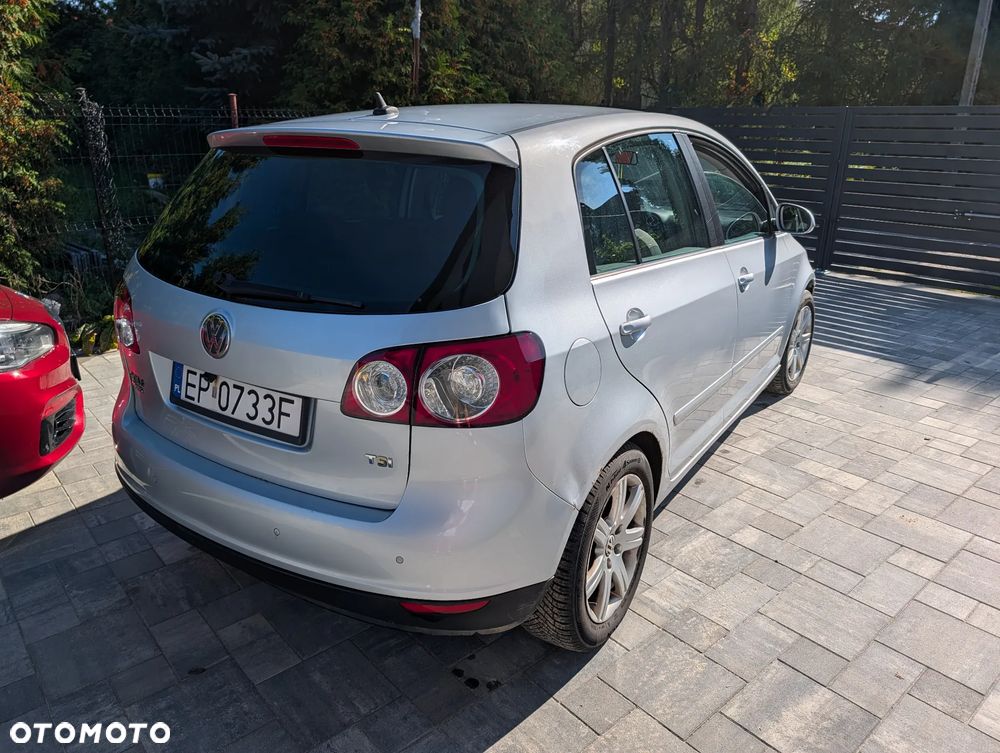 Volkswagen Golf Plus - 11