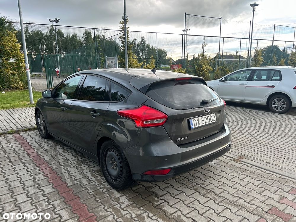 Ford Focus 1.5 TDCi SYNC Edition - 3