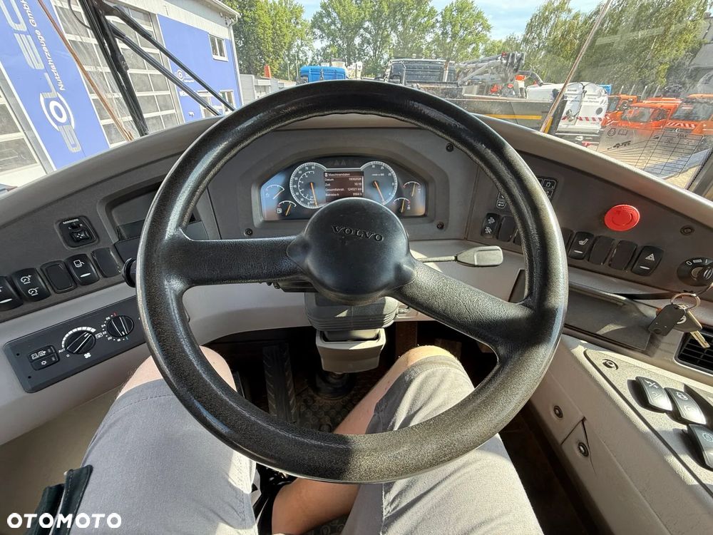 Volvo A25G - 14