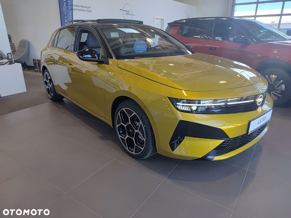 Opel Astra 1.2 T mHEV Ultimate eDTC - 9