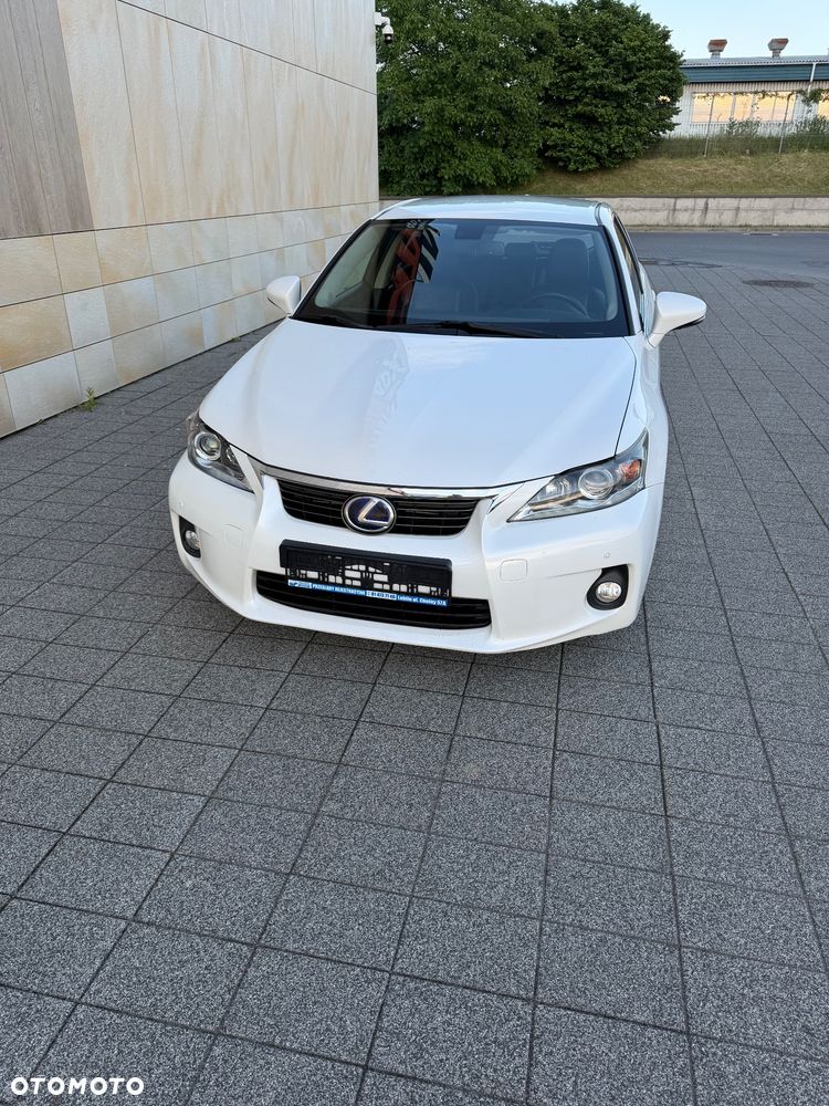 Lexus CT 200h Prestige - 5