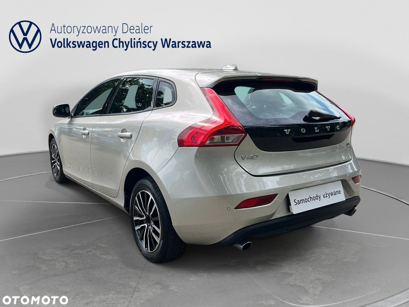 Volvo V40 D3 Drive-E Momentum - 4