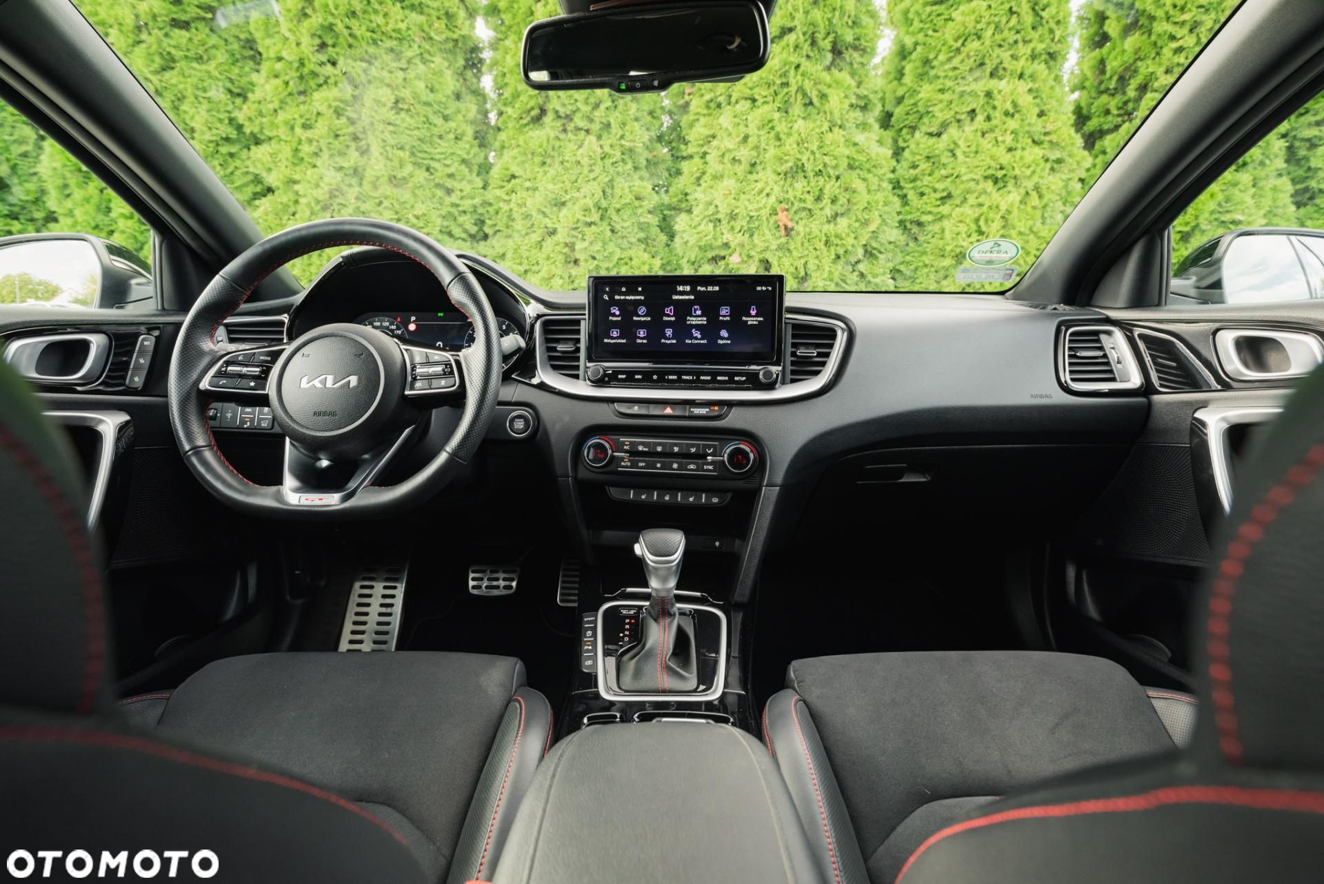 Kia ProCeed - 10