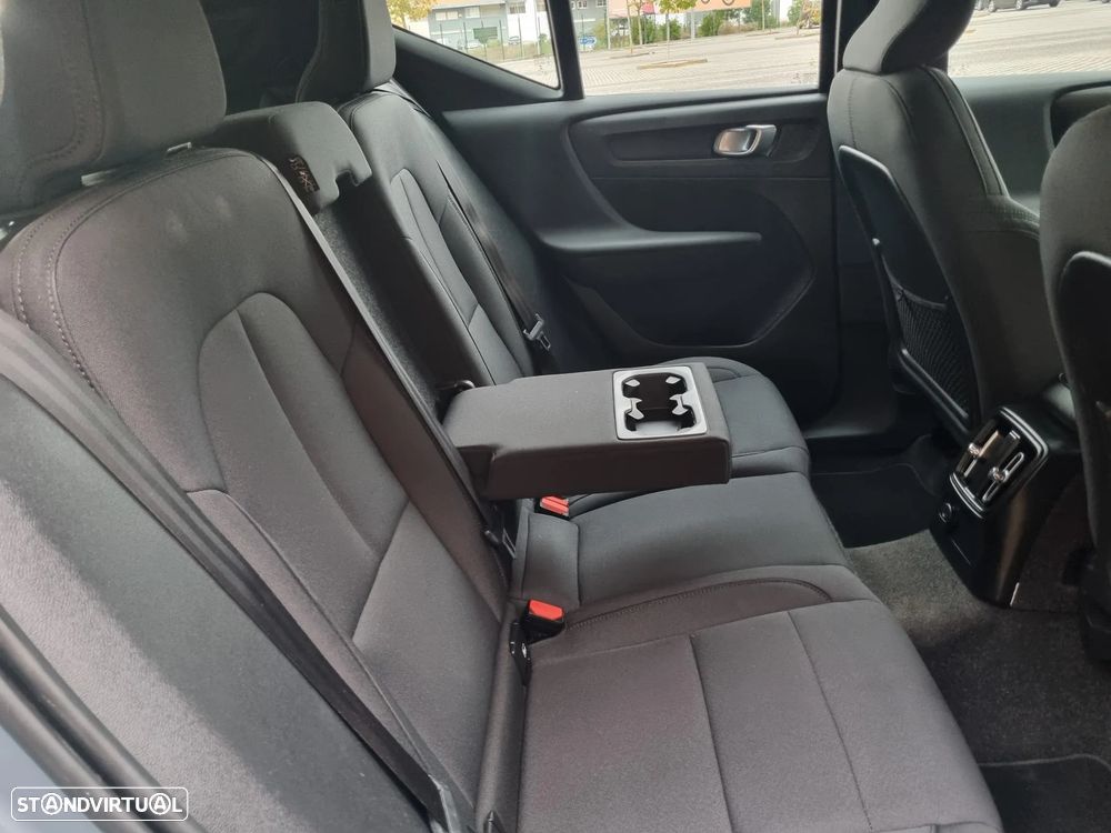 Volvo XC 40 1.5 T5 PHEV R-Design Expression - 24