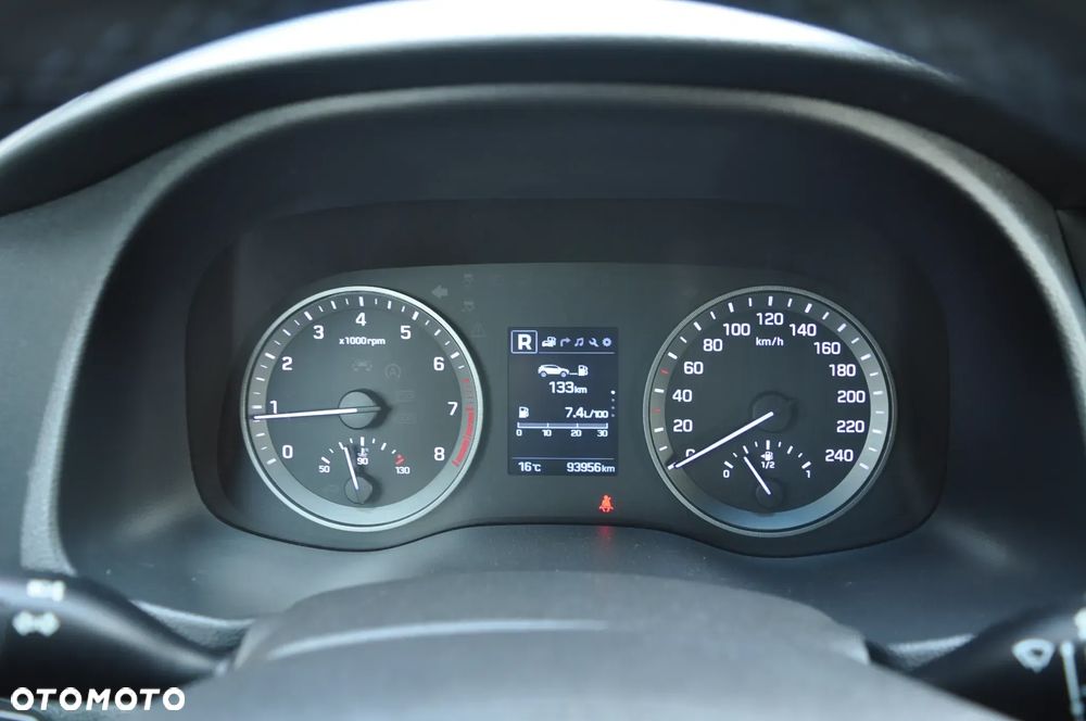 Hyundai Tucson 1.6 GDi Comfort 2WD - 36