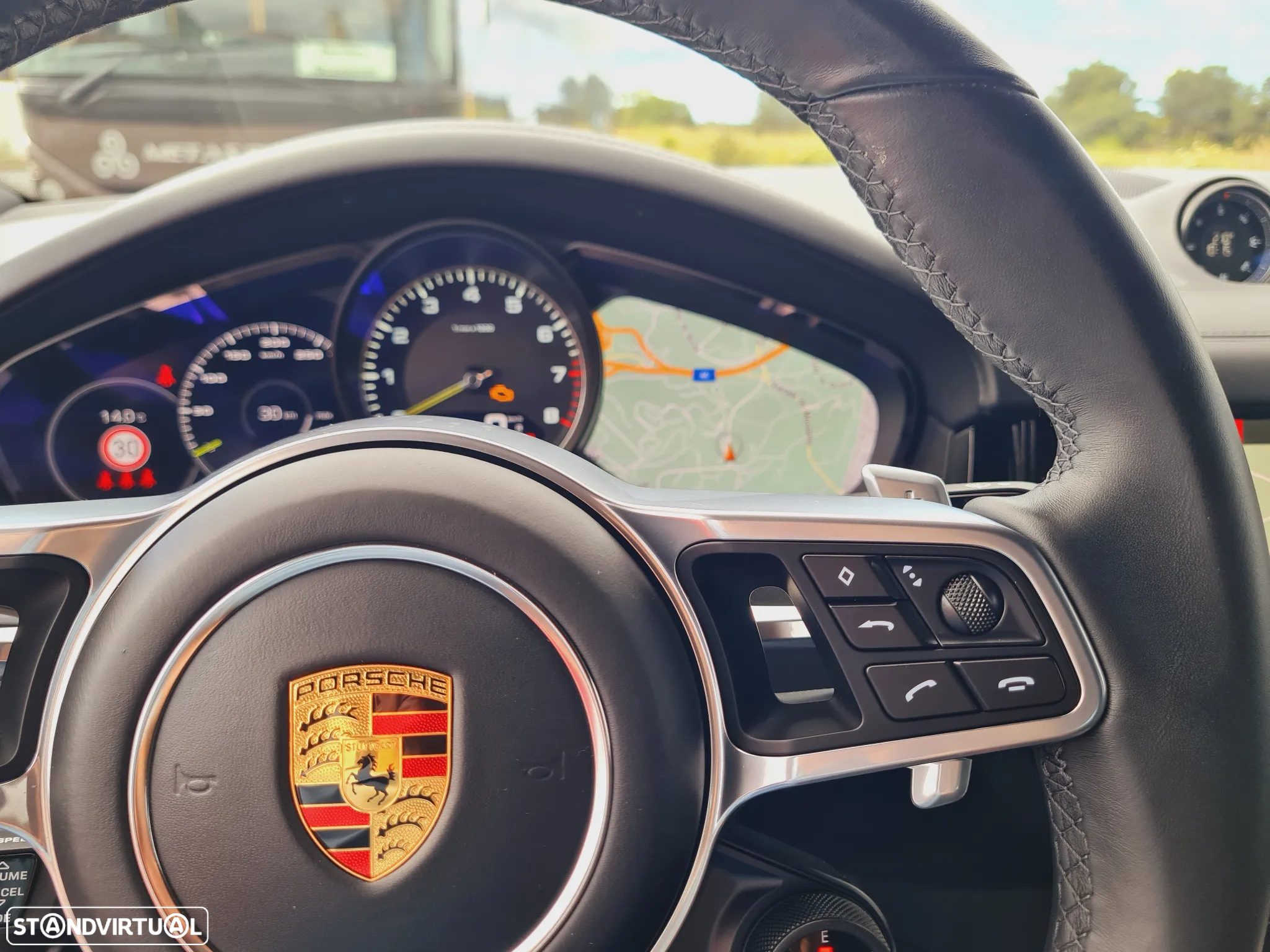 Porsche Cayenne E-Hybrid Platinum Edition - 28