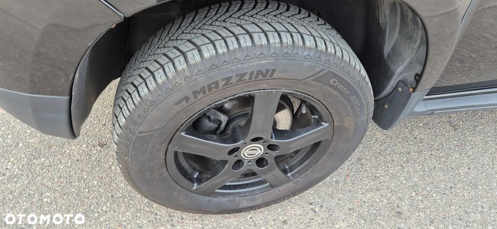 Dacia Duster 1.6 Laureate - 6