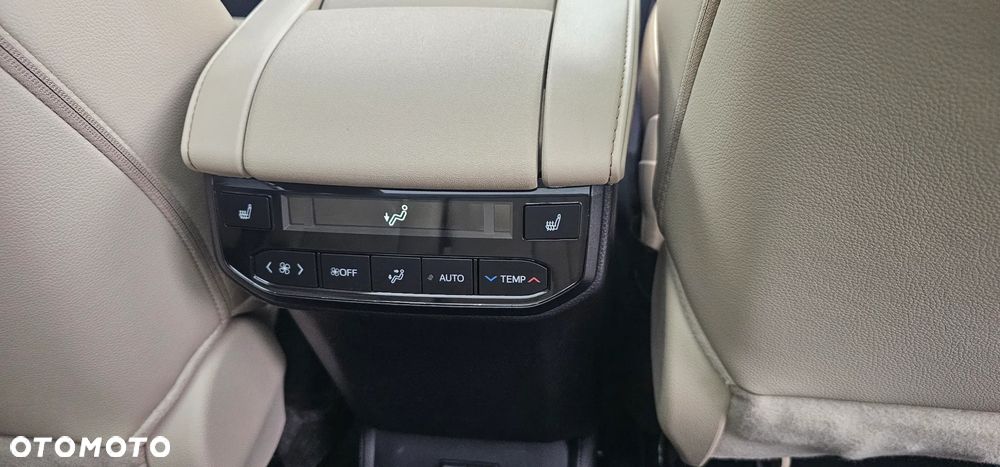 Toyota Highlander 2.5 Hybrid Executive - 20