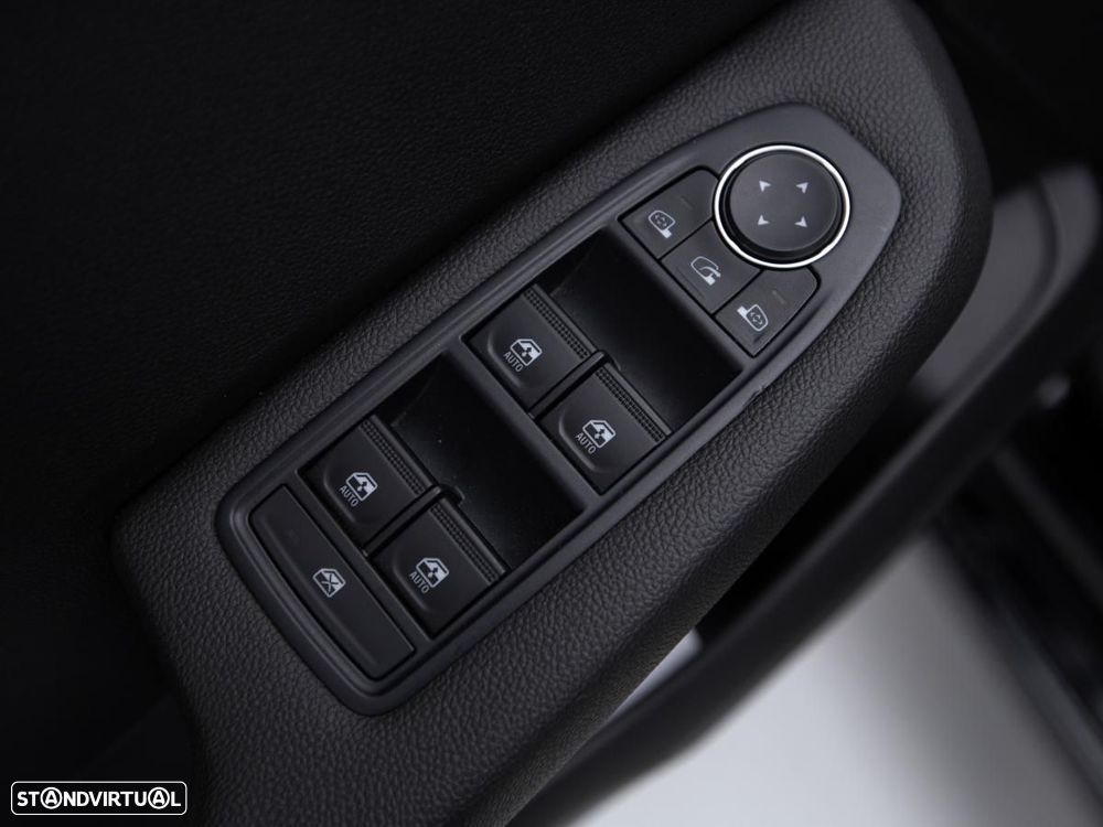 Renault Clio 1.0 TCe Evolution Bi-Fuel - 12