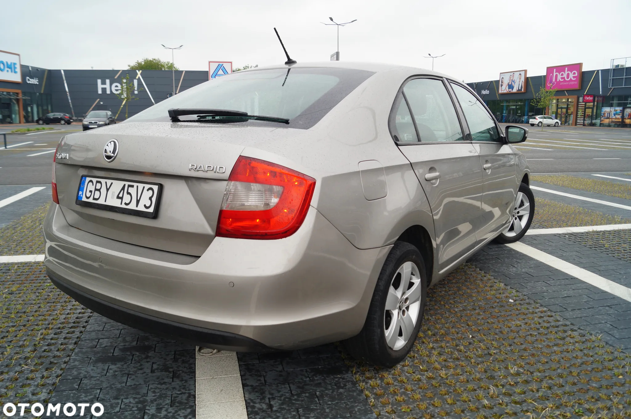 Skoda RAPID - 11