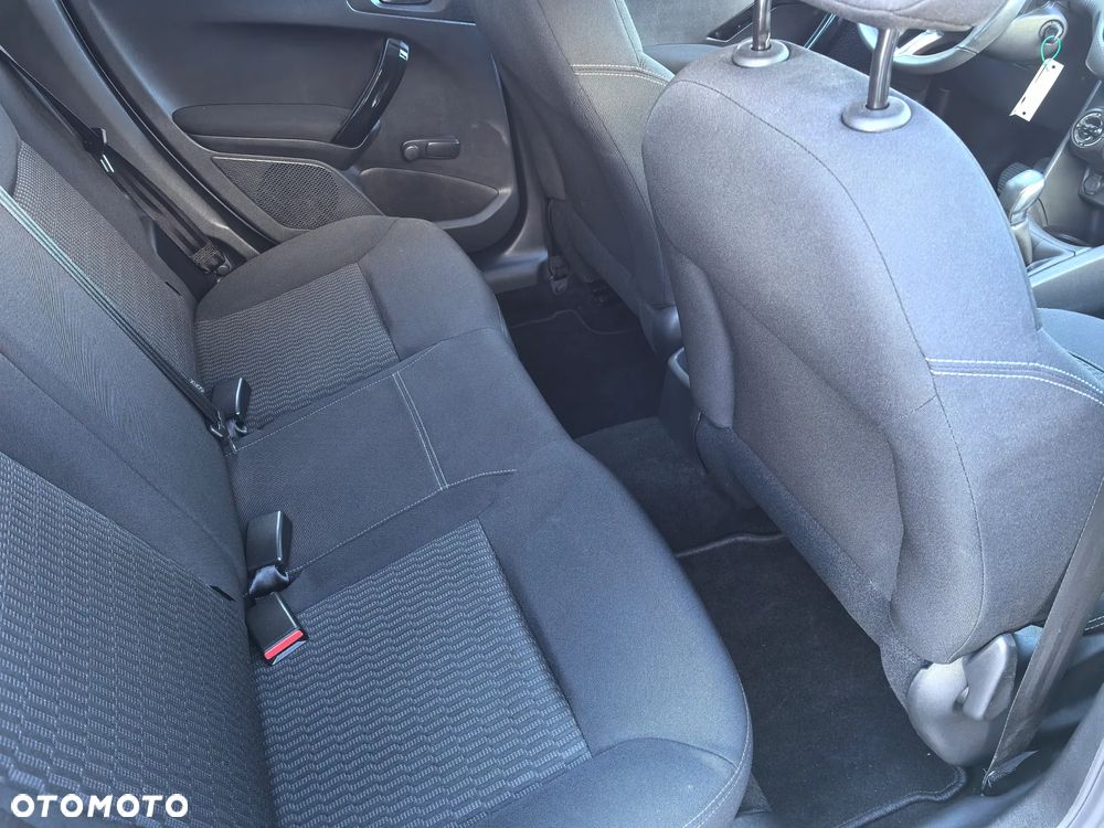 Peugeot 208 82 PureTech Style - 16
